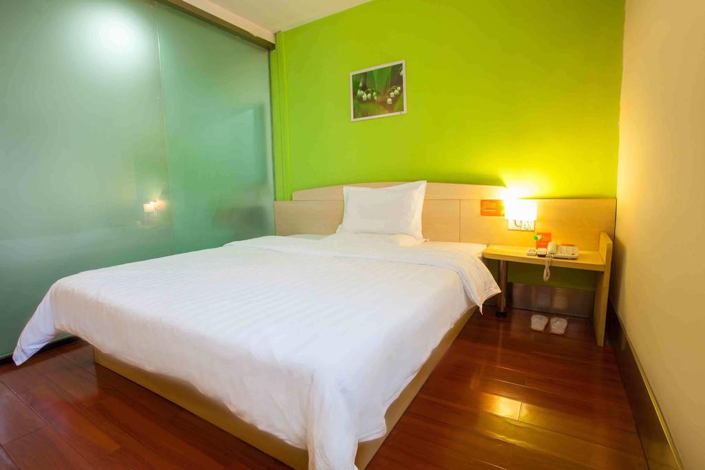 7Days Inn Foshan Coach Terminal Εξωτερικό φωτογραφία